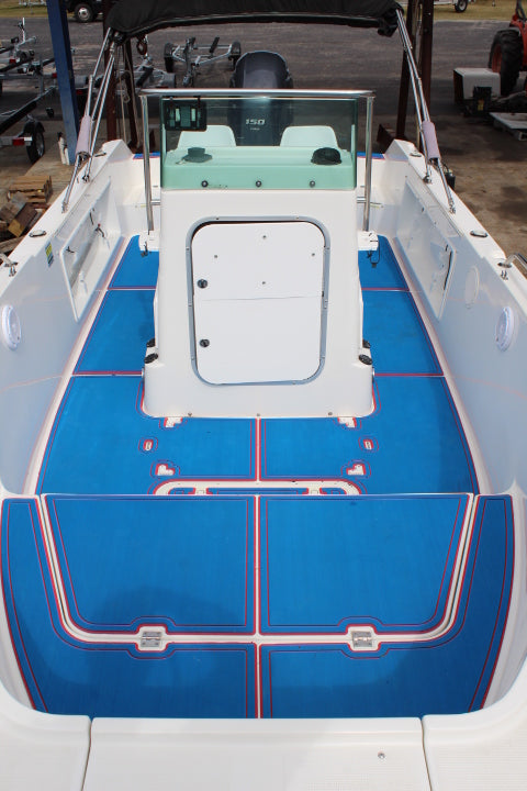 Robalo R2020 Center Console